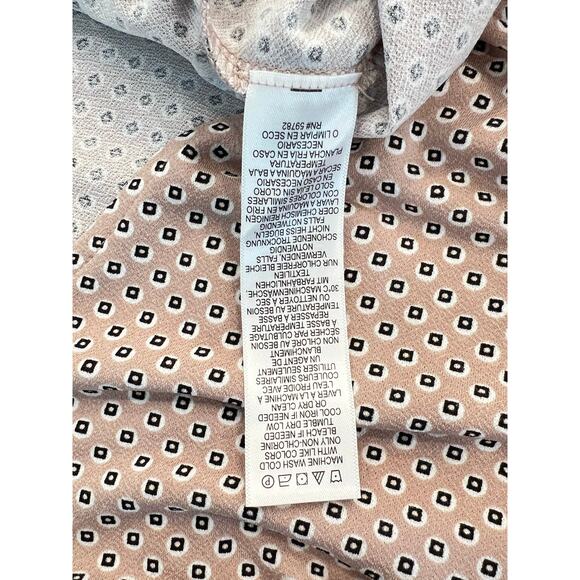 Adrianna Papell V-neck Long 3/4 Sleeve Blouse Top Women's Plus Size 2X Neutral - Picture 3 of 10